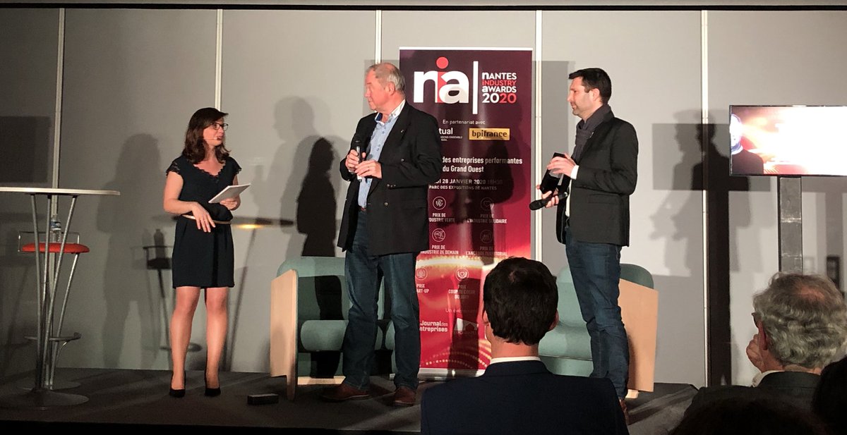 Prix de l’ancrage territorial ⚓️ bravo aux <a href="/CoteauxNantais/">Côteaux Nantais</a>, un acteur bien connu du territoire dont la production de fruits est réalisée dans des exploitations toujours à moins de 150km de leur siège. 
#industriedurable #IGO2020