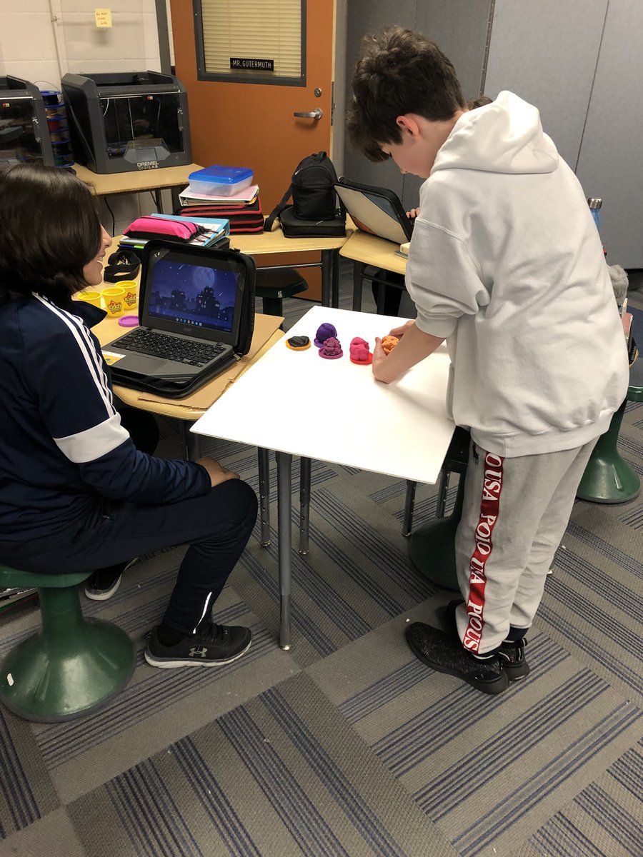SJH_ScienceDept's tweet photo. Students using the MakerSpace at @SycamoreJrHigh to create constructive/destructive Earth Process Masterpieces! @SycamoreJrHigh @SycamoreSchools #8thgradesciencerocks #jhstudentsbeingcreative https://t.co/Ux3DLYRkdf