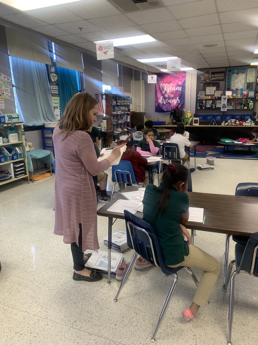 lidahooehawks's tweet photo. Classroom observing  “aggressive monitoring” Laps and Pathways @LEAD_DallasISD @TeachingTrust @lidahooehawks @lidahooehawks @MolinaSunset @OurDayinPreK @olgamarquez03 @MsSalazar2018 @alexa_ortiz23 @dtexasteacher @jaxlynaa @alexdavis871 #SunMolTwitterChallange https://t.co/O6ecfYtDDq