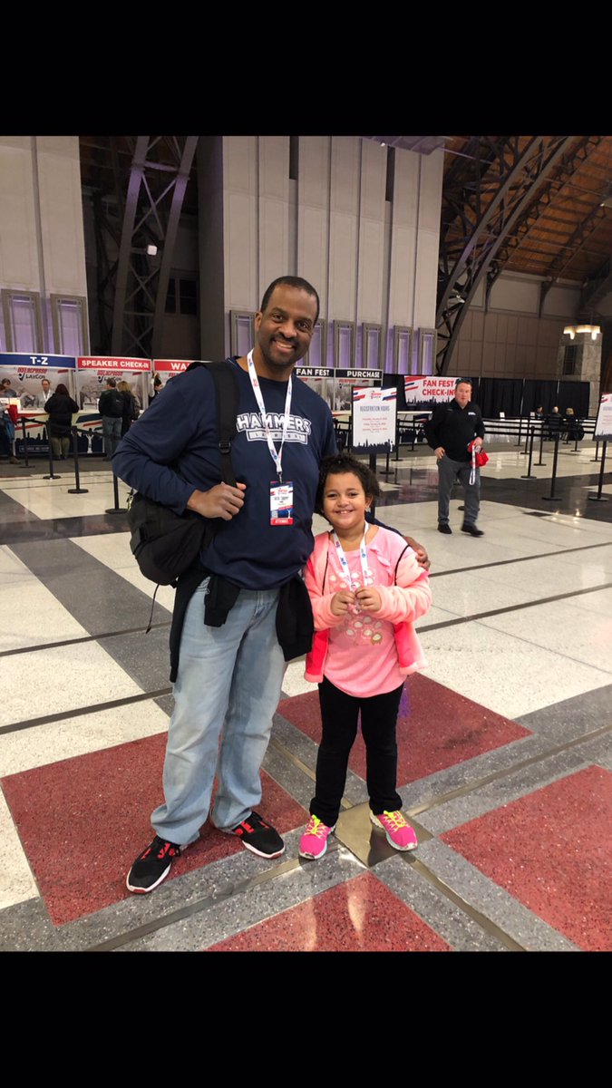 Coach_Choppy's tweet photo. @elleduncanESPN #girldad love me some #TinyBurke https://t.co/OIc7ewlbU0