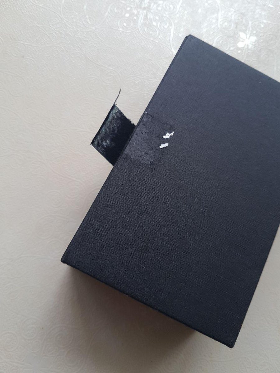 bitcoinshines's tweet photo. Hey 
@cryptokeepkey . I've received my wallet two month after my order. The wallet was opened before I received it. Thank you but I don't want to use it. I will   throw away it like money I payed for it😠
#wallet #crypto #keepkey #ledger #trezor #hardwarewallet https://t.co/5BvaTLy6u4