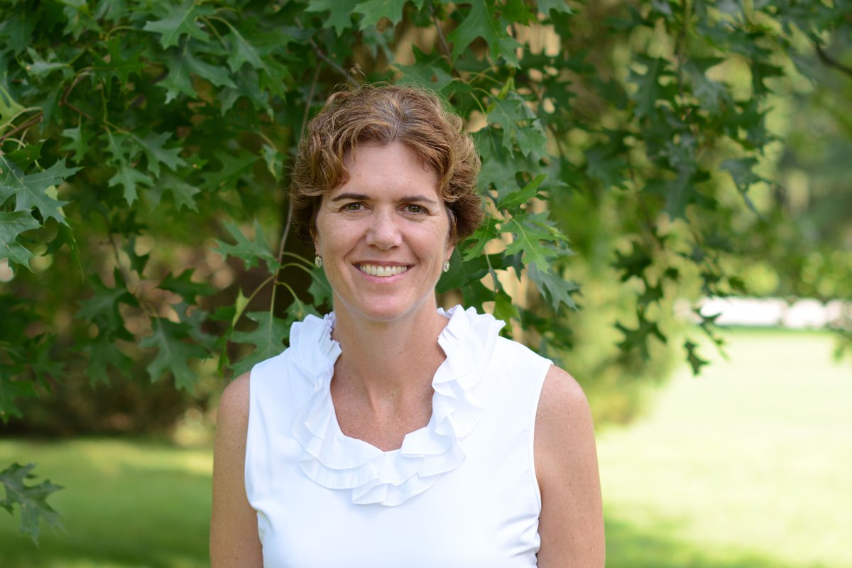 After a national search, Sophie Glenn Lau ’88 has been named our next head of school! A longtime leader with a commitment to integrity, innovation, and community, she comes to Lincoln from Shady Side Academy in Pittsburgh bit.ly/SophieHOS  #boldminds #onlyatlincolnschool