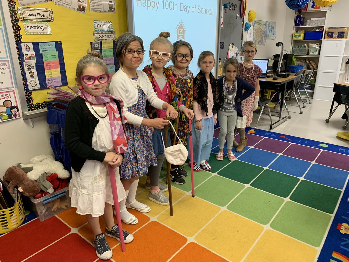 firstbowden's tweet photo. 100 days of school! https://t.co/4cRxrK6eM2