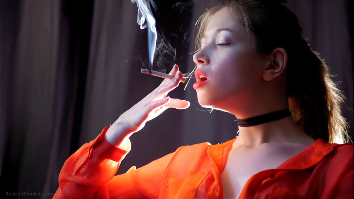 #russian. #sexy. #girl. #babe. #clip. #smokers. #smoking. #girls. 