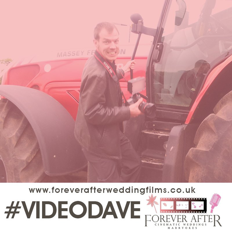 #videodave

Video Dave from 2012, back when he was a second camera op filming B-roll.

#weddingfilm #weddingday
