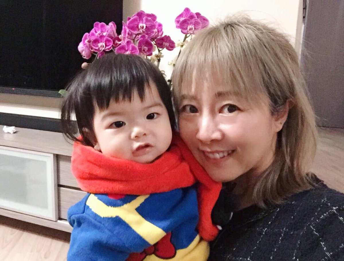 AnimaLeung's tweet photo. Had an enjoyable #dinner with #friends on the third day in #TheYearofRat 🐭🧧😋 #happy #gathering #friendship #sharing #catchup #foodie #lunarnewyear #happynewyear #moment #memory #takeabreak #enjoy #baby #niece #first #smile #newyear https://t.co/hZqxwUdOwP