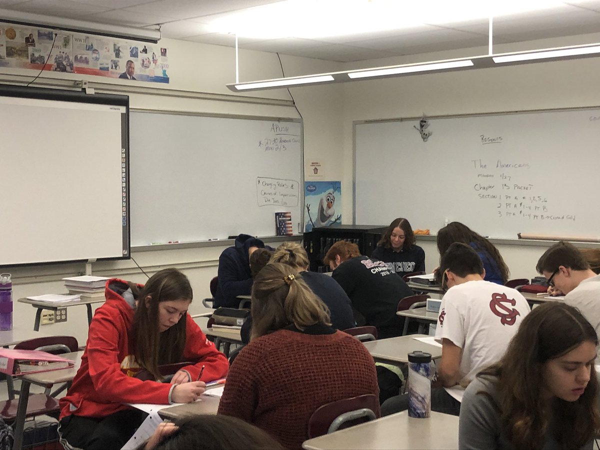 APMrMoran's tweet photo. Students in #MrsCouch class worked independently, and then brought together to rank the causes of the Spanish American war. A great RBIS strategy that causes conversation and (positive) arguments. #engagedclassroom https://t.co/FxwiS5ZxM1