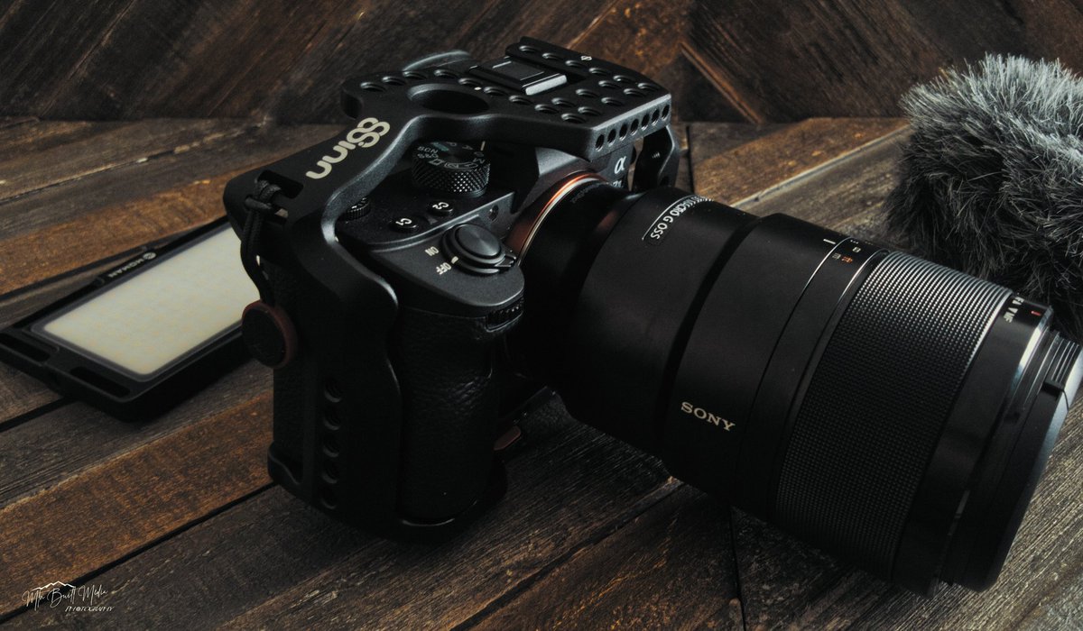 eightsinn's tweet photo. Different than others - exceptional cages for your camera from 8Sinn.
.
Take care of your camera just like @mtnbuiltmedia did.
.
#sony #sonycamera #sonyalpha #sonyalphauser#sonylovers #sonyalphaclub #sonyalphauniverse#sonya7III #a7iii #a7riii #sonya7riii https://t.co/0O0SlElHXf