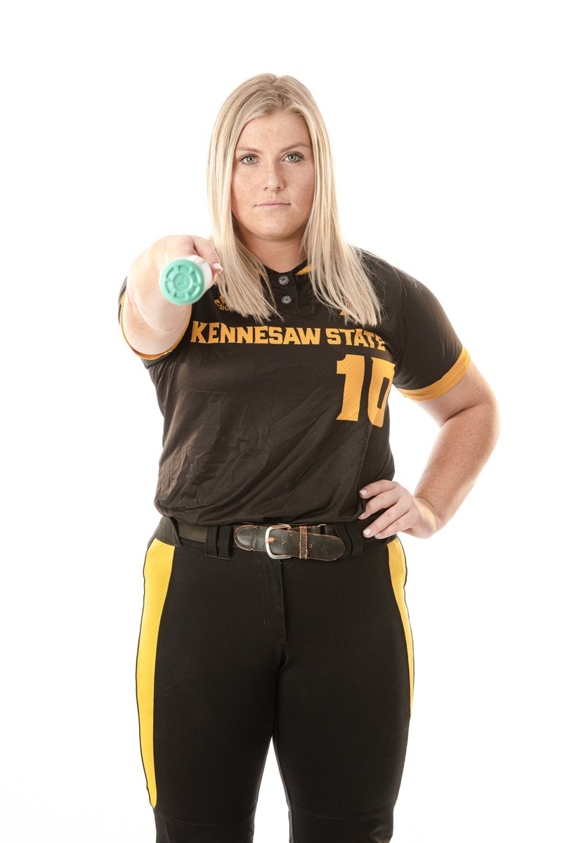 KSUOwlsSB's tweet photo. We're only 🔟 days from first pitch ‼️

And we want to see YOU this Saturday at our preseason banquet!

🎟️: https://t.co/uD556iuWg3

#OneKS | #OneHeart https://t.co/cJTpemWUFY