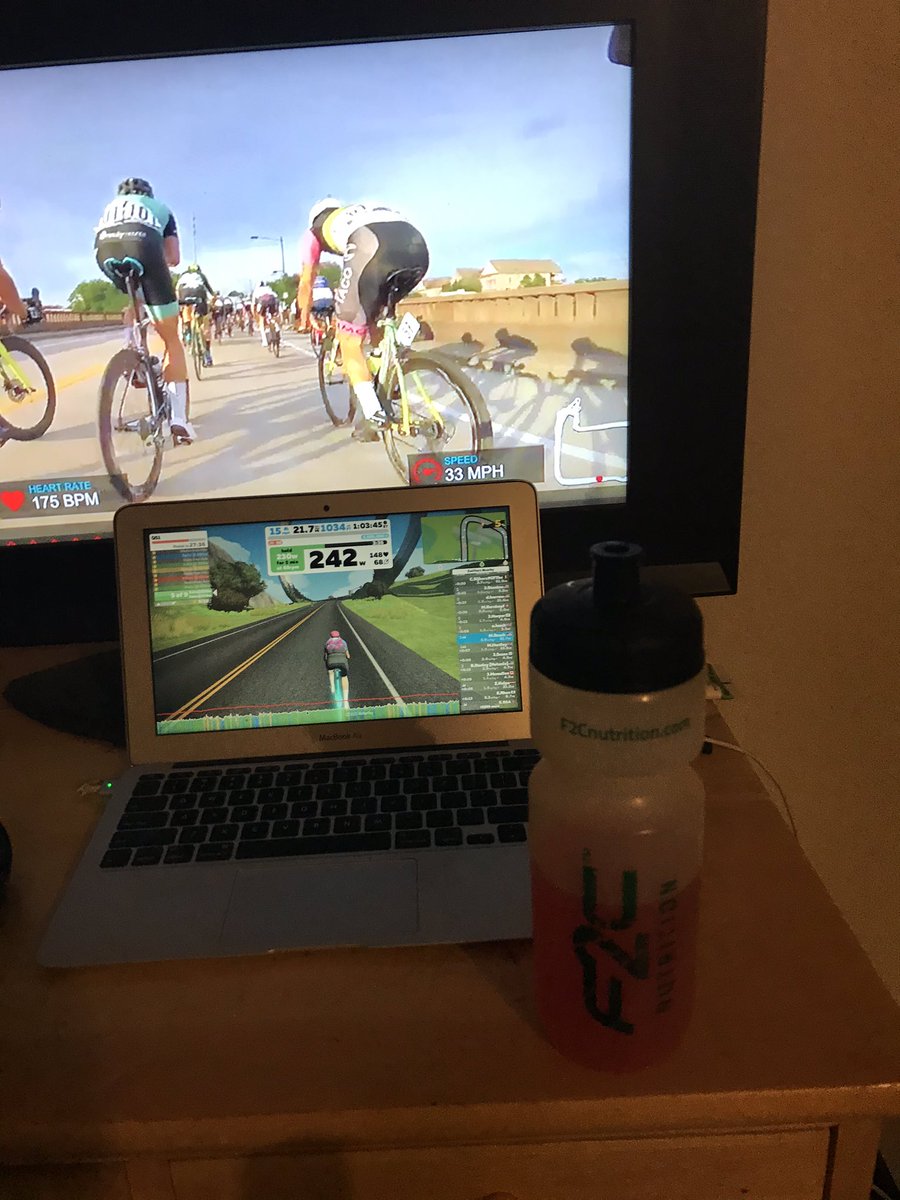 morning grind on <a href="/GoZwift/">Zwift</a> fueling with my new go to raspberry <a href="/F2CNutrition/">F2CNutrition</a> - hoping for weekend road time
