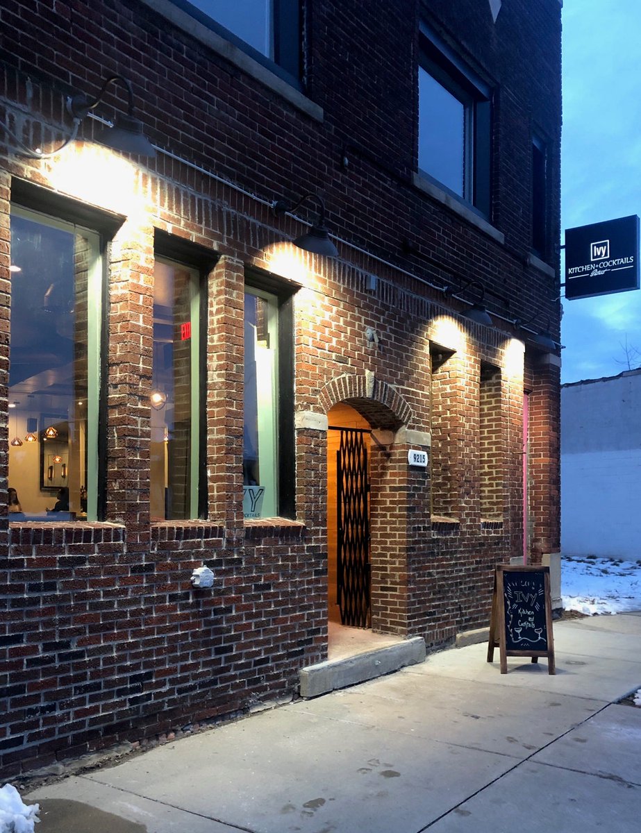 detroitnews's tweet photo. Ivy Kitchen &amp; Cocktails now open in East Village with eclectic American cuisine. https://t.co/xyLSp5h0yS https://t.co/uBs3chssUi