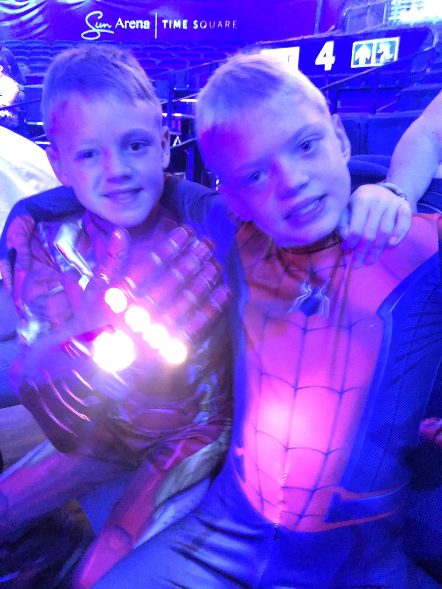 AvaOrbit's tweet photo. #marvelUniverseLIVE https://t.co/4lR0NmftJW