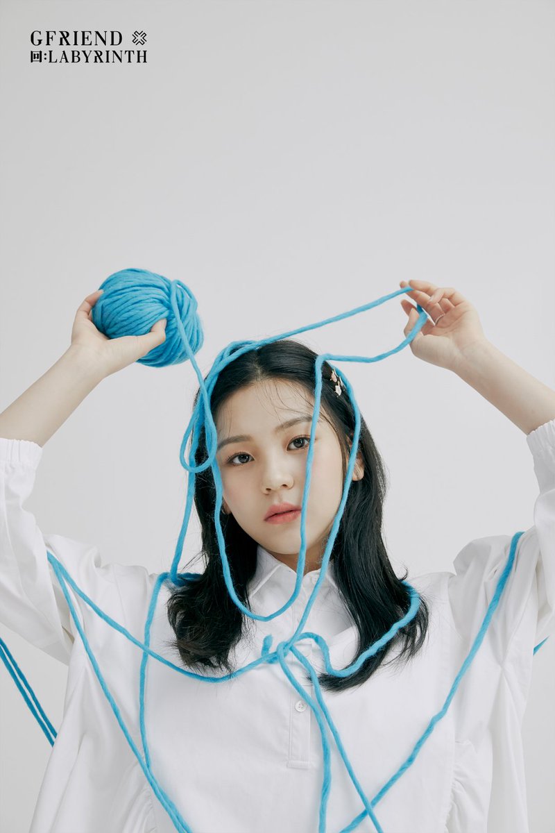 crqdsroad's tweet photo. Por que eunha es la única que no se enreda en la lana, ESO ES TEORÍA ¿¿¿¿¿
#TwistedPaths #回_LABYRINTH #GFRIEND @GFRDofficial https://t.co/5t8NX8mUQv