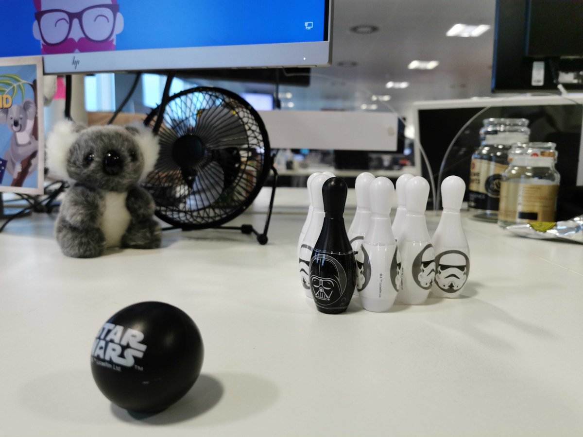 BrightHR_'s tweet image. It&apos;s #HaveFunAtWorkDay! To celebrate, we decided to have a quick game of skittles 🎳 Who else is having #fun at work?