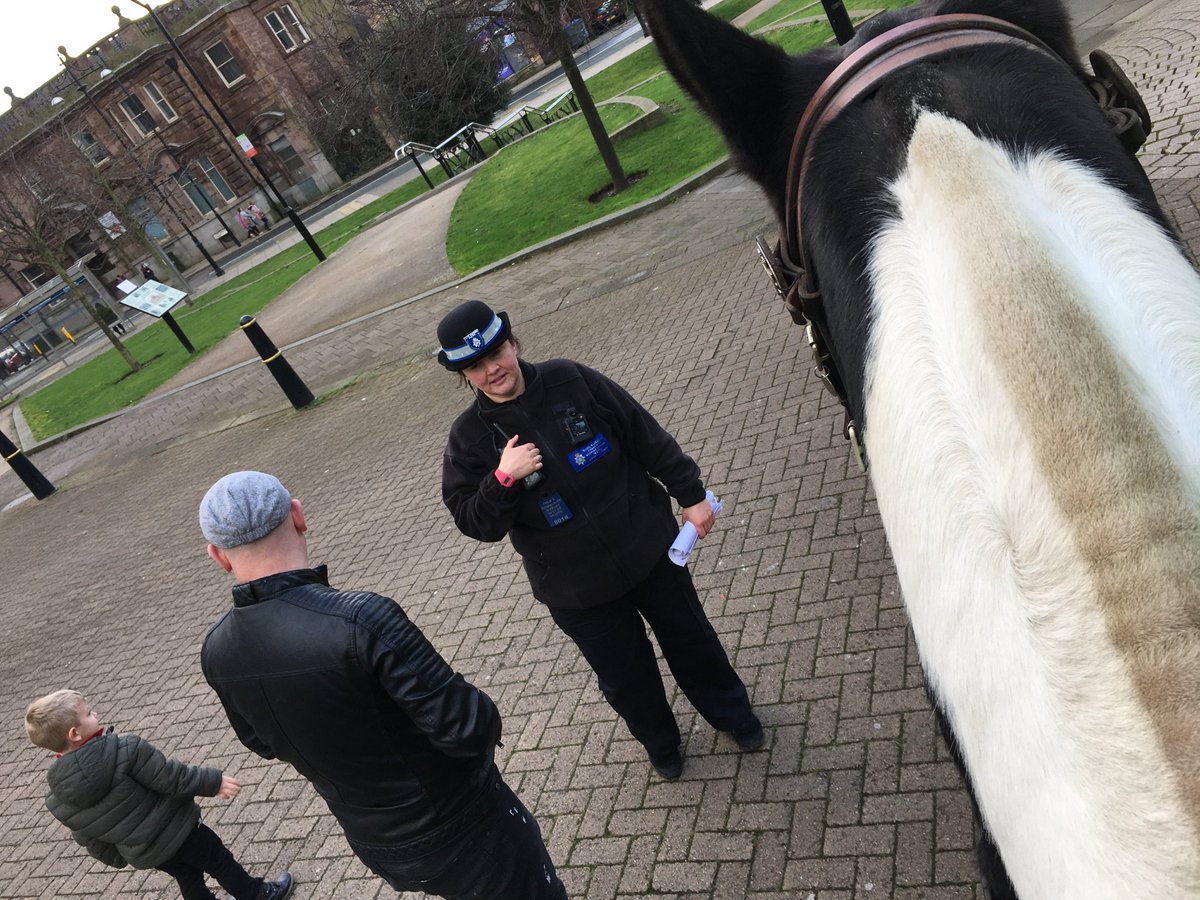 Despite the weather it was a great day of pro-active Policing with ⁦@RothCentralNHP⁩ tackling anti-social behaviour and giving reassurance to the local businesses and public. The first picture is part of the briefing they gave us! 😂
#proudtoberotherham
#opduxford