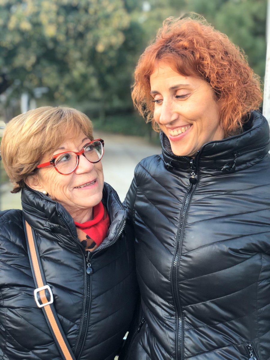 agonzalezm53's tweet photo. Ha arribat el moment hem de fer el relleu. Infermeres 2020 fem una aposta cap a un model on la ciutadania estigui al centre de les nostres estratègies. Ara més que mai!!! #Elrelleuetstu 
#InfermeresdeBC #EleccionsCOIB https://t.co/D9BMUEeMGE