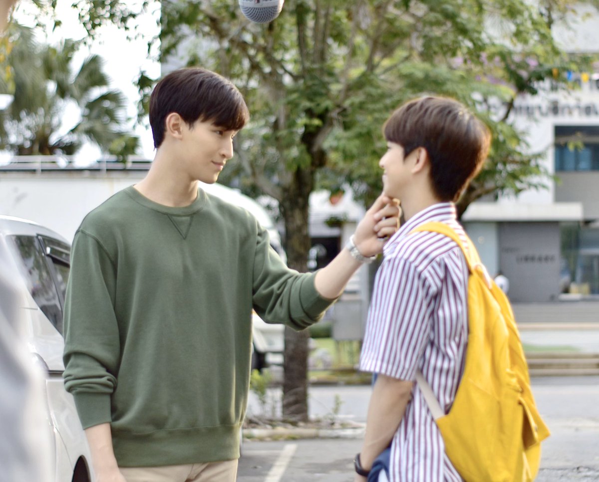 ohmthitiwat's tweet photo. สู้ๆนะครับหนู 🐭 อ้ายเป๋นก๋ำลังใจ๋หื้อเน้อคับ✌🏻 #หนูของพี่สู้ๆนะ https://t.co/PU7N0WCUCH