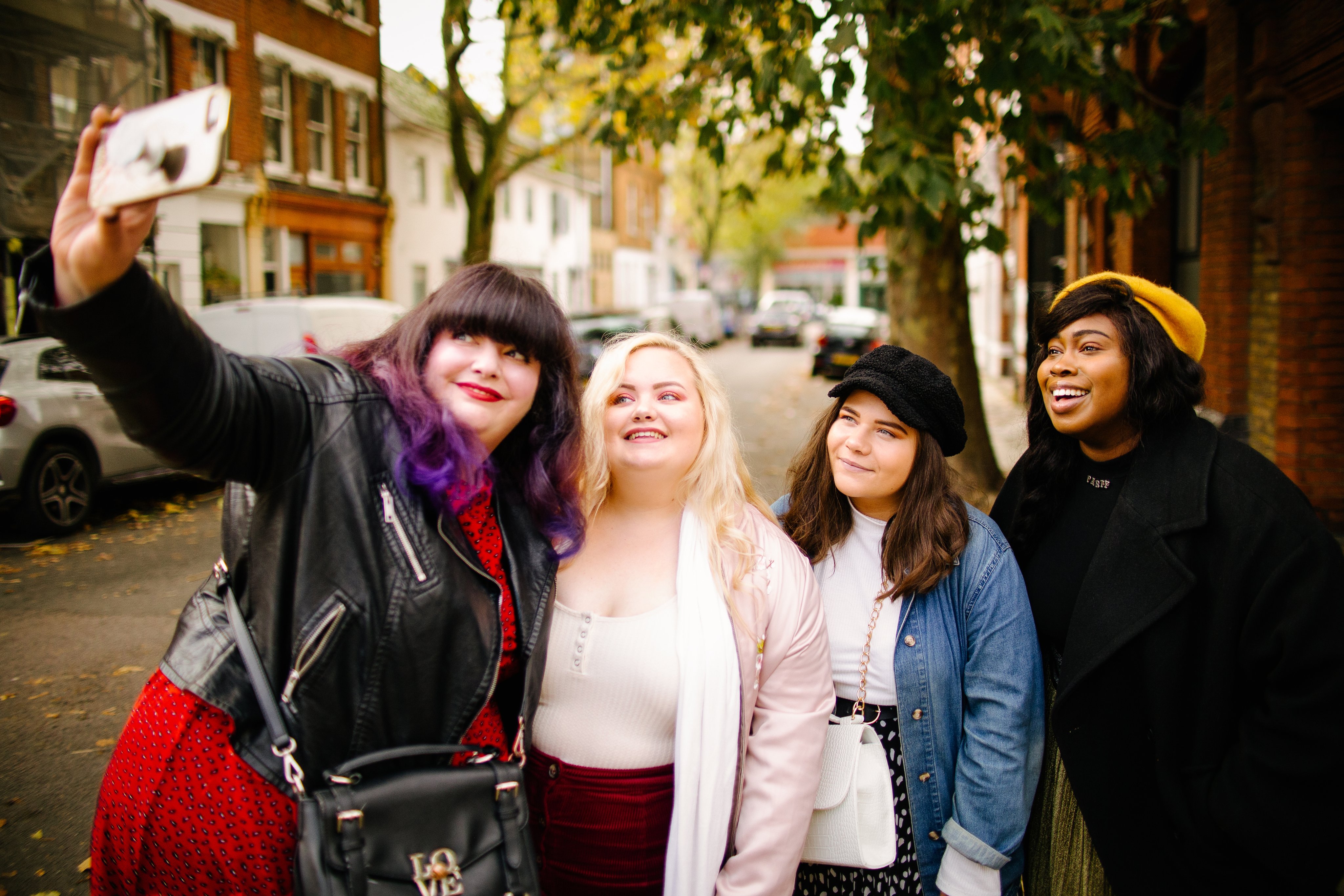 navabi navabiFashion X