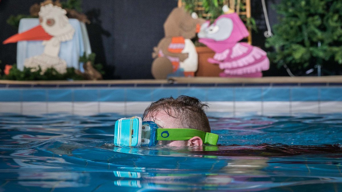 sHeerenLoo's tweet photo. Een #slaaprobot die je helpt om beter en rustiger te slapen. Of met een VR-bril zwemmen met dolfijnen.🐬 Technologische #innovaties bieden mensen met een #beperking nieuwe mogelijkheden. Nieuwsgierig? Kom vrijdag 31-1 naar onze #Innovatieruimte: https://t.co/7wZbxcPc85 #ehw2020 https://t.co/NEGwdydgKd