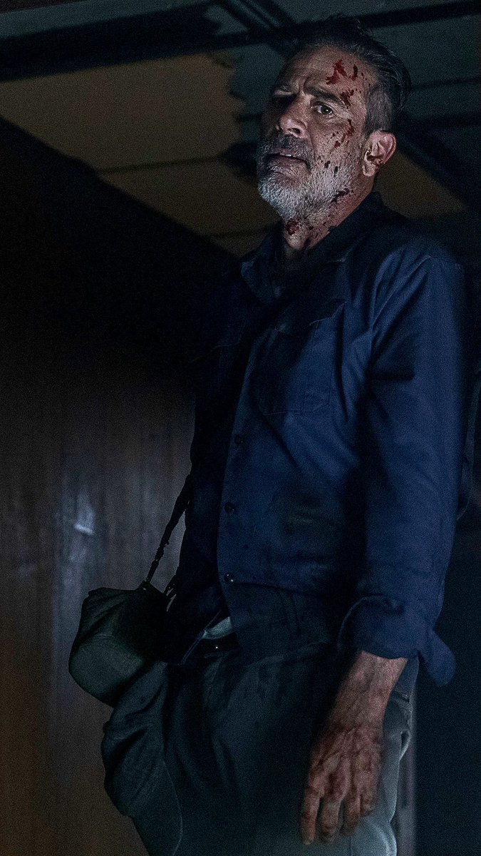Sweetiebunzz's tweet photo. 26. Yes, 26 days! I hope they give this amazing man loads of screen time on February 23rd! I miss him! #neganrules https://t.co/JnVk2YUj5n