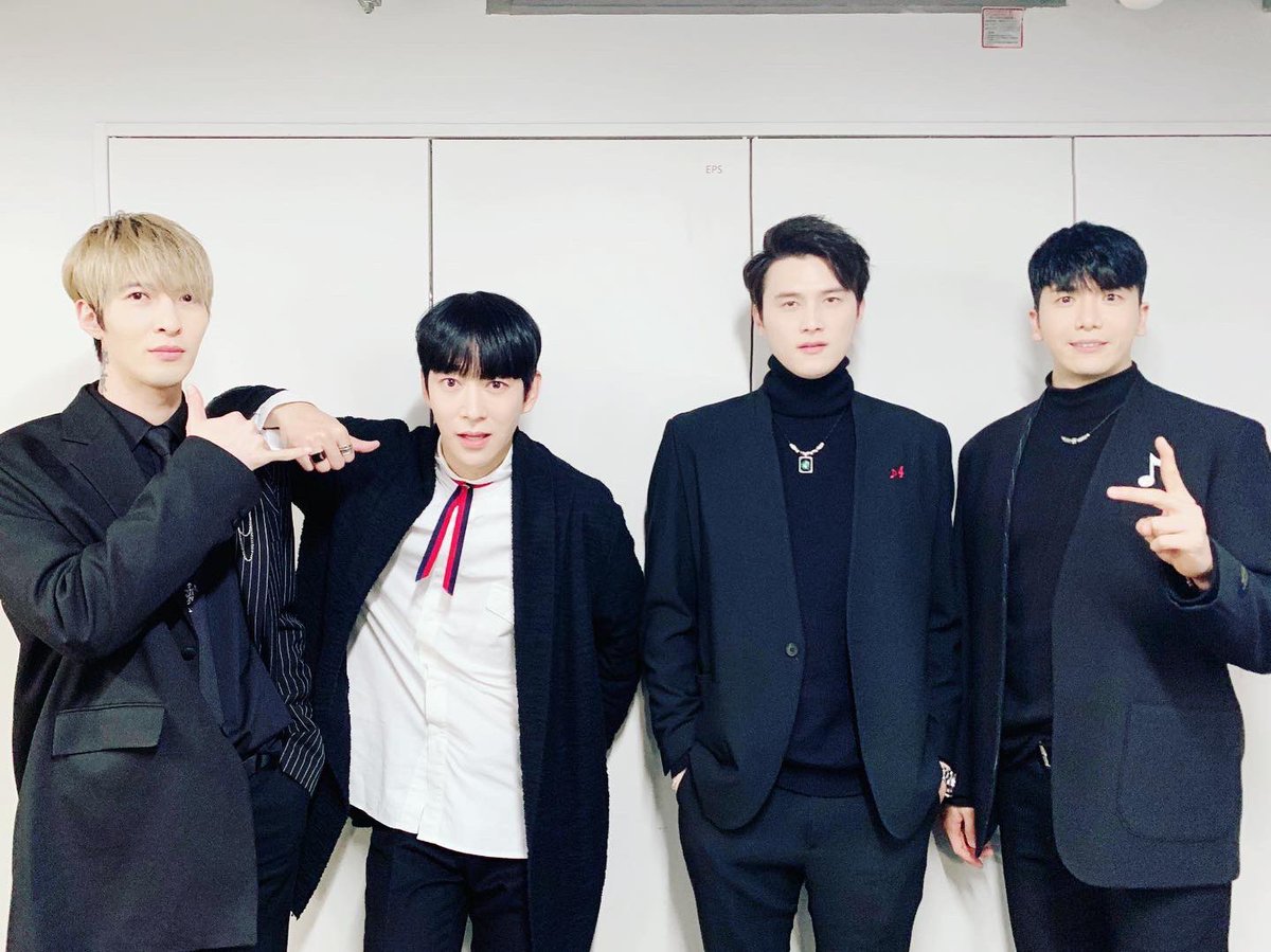 Dtionofficial's tweet photo. ✨2020.01.28 #韓流ザップ祭2020 ✨
本日の韓流ザップ祭にお越し下さった皆さんに本当にありがとうございました！❤️
皆さんの溢れる応援と愛のお陰でとても幸せな時間でした！😍
遅い時間まで本当にお疲れ様でした！🙏
雨がまだ降り続いてますので、帰り道に気をつけて下さい！❤️
 #マイナビBLITZ赤坂 https://t.co/XnHYa9G7bj