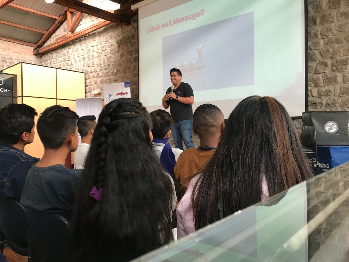 Una iniciativa creada por jóvenes emprendedores con el objetivo de ayudar a grupos vulnerables a descubrir su potencial y desarrollar emprendimientos sociales mientras se convierten en agentes de cambio en sus comunidades. Lee más aquí  👉 bit.ly/30YnwTh