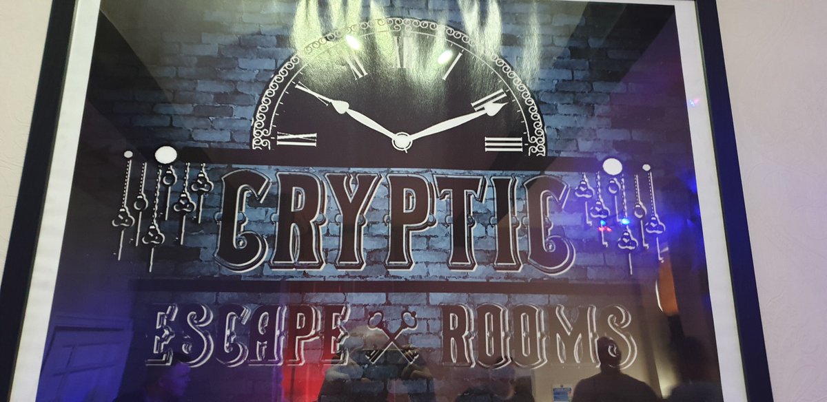 PC14398Naylor's tweet photo. Great afternoon at #CrypticEscapeRooms #Huddersfield with @PCSO_69467 @PCSO_65546 & #PCSOJones
This was my Christmas present to them & a thank you for all they've done for the #AshtonHurst residents & support for me over the past 12mths
https://t.co/NdPh3dSEhg
#MerryChristmas https://t.co/bnBYzhd3lS