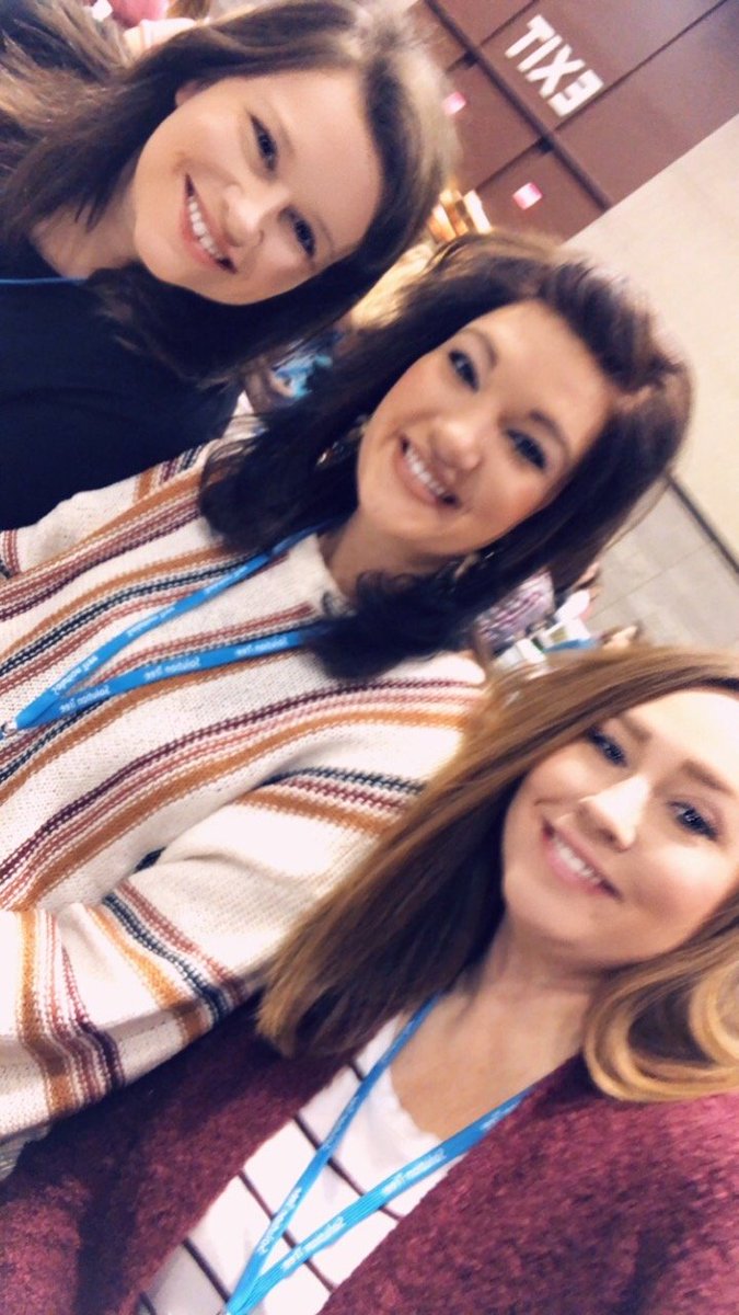 Lawndale_TPSD's tweet image. Lawndale is representing in Phoenix, AZ at the Solution Tree Summit on PLCs. #PLCSummit #atplc #tpsd #LawndaleLeaders