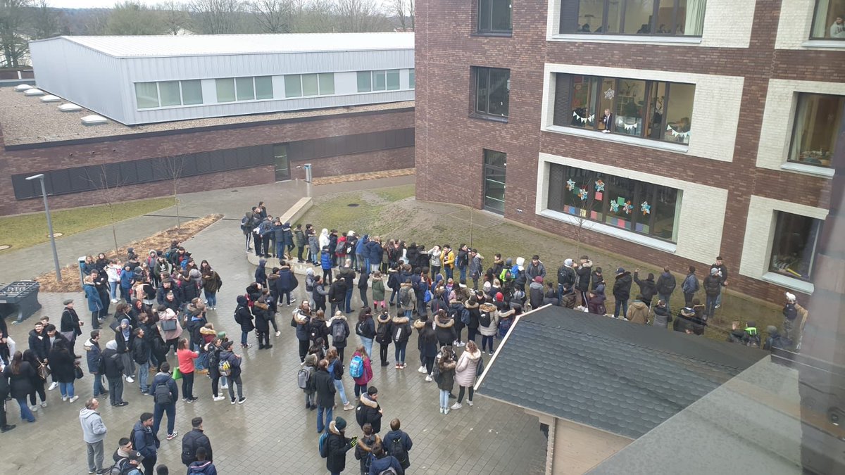 Verrentung Hashtag On Twitter