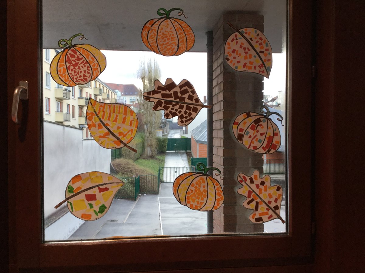 CamusClasses's tweet photo. #mathsenvieledefi @mathsenvie1
Combien y a-t-il de citrouilles sur cette vitre ? https://t.co/TEd4z7iQvR