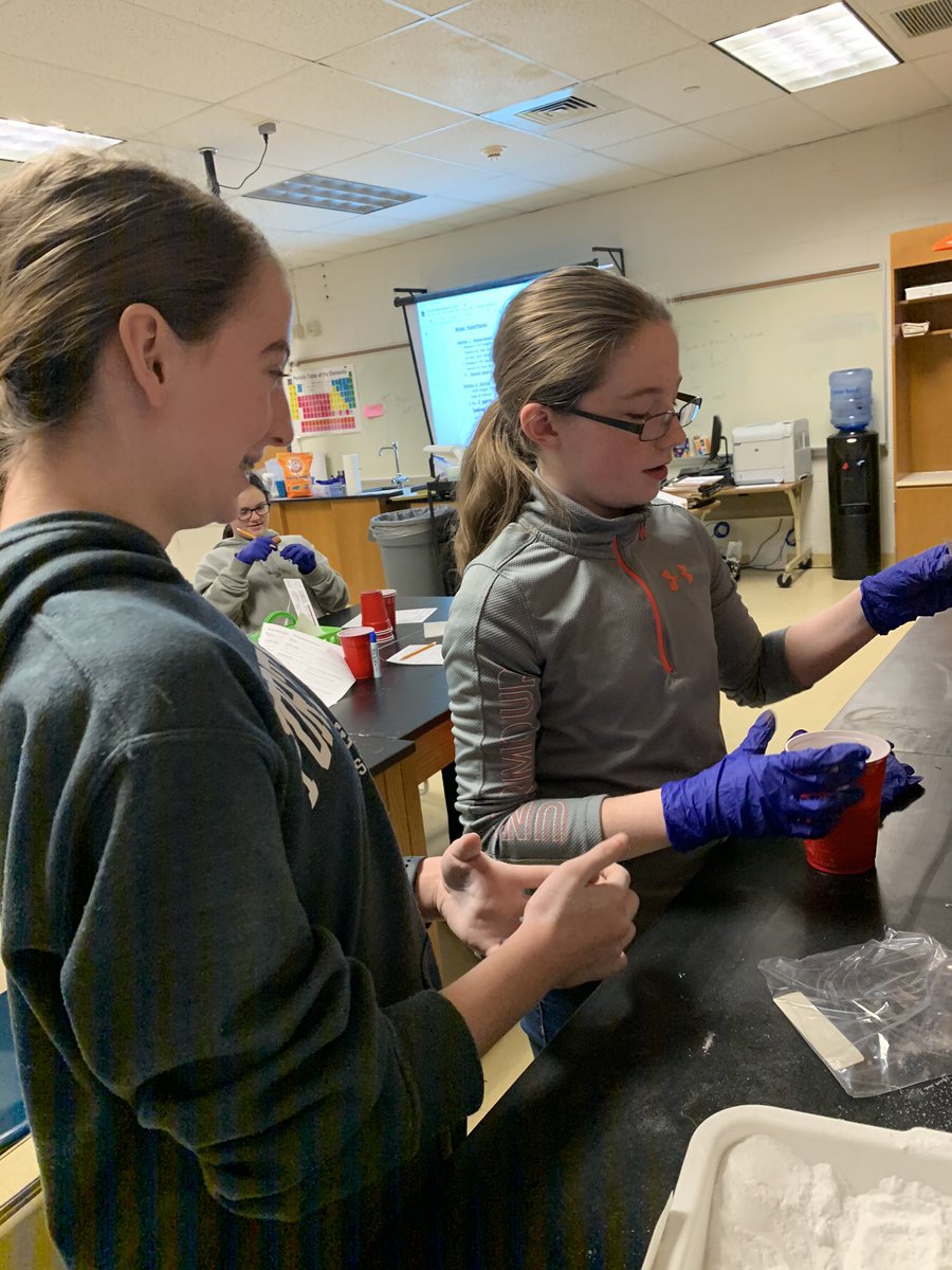 DmsWolves's tweet image. Hot dog mummification #dmsrocks