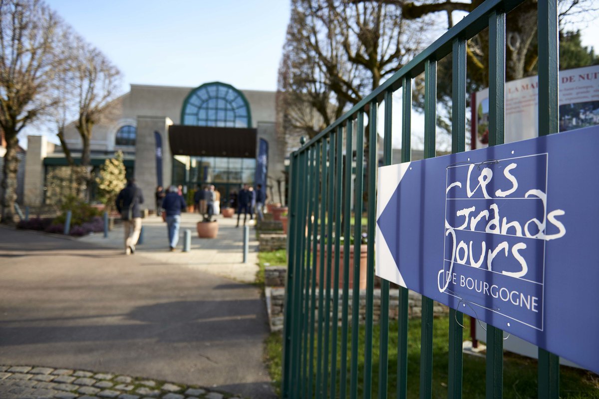 BourgogneWines's tweet photo. #Press: Are you ready for the #GrandsJoursdeBourgogne 2020? It will take place from the 9th to 13th of March, and you still have a month to register! Everything you need to know is in the last edition of our newsletter Direct: https://t.co/x8WHvvspqh https://t.co/Rw1xhsS2sH