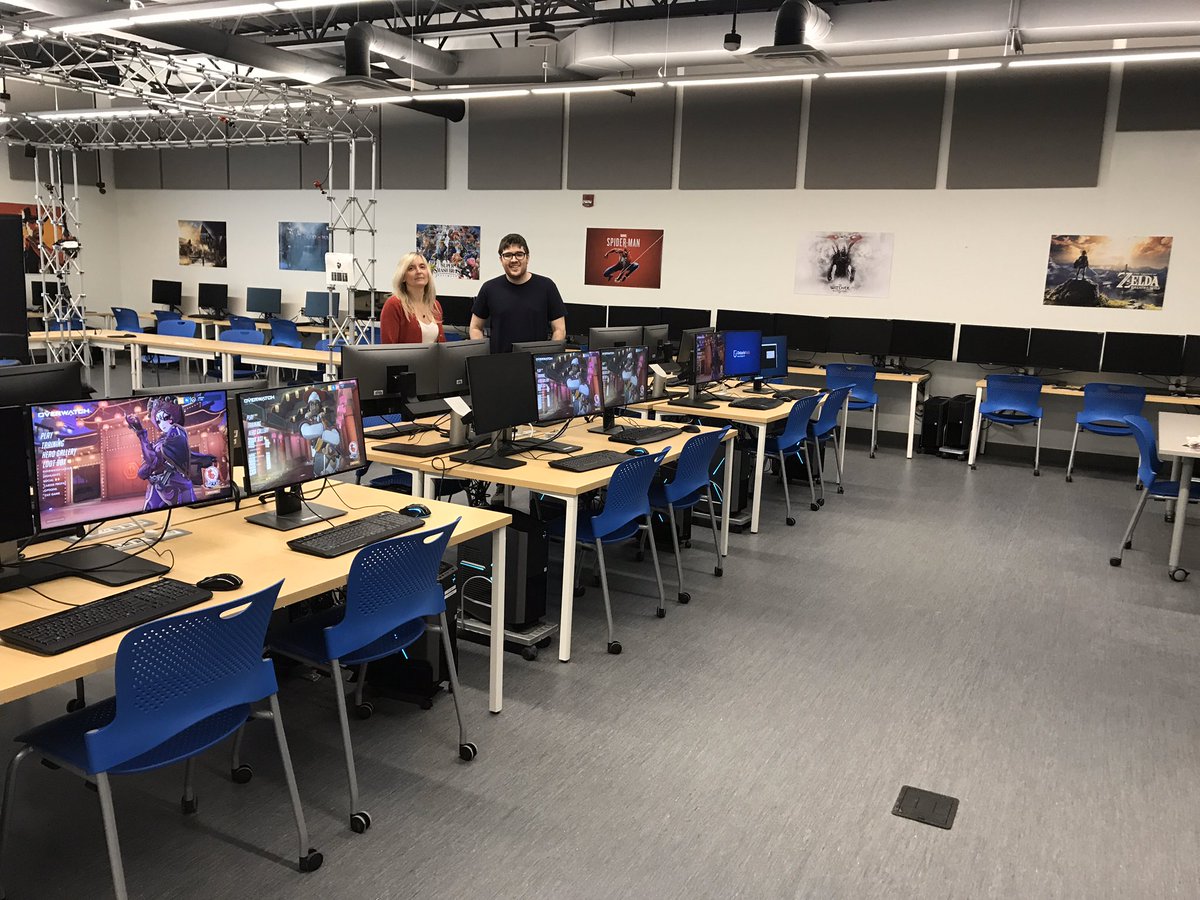 CP_McGregor's tweet photo. Delighted to run new #techwithaconscience pilot study with @OntarioTechHIR @OT_gradstudies student @jglasshir for new #AI approach to #mentalhealth #resilience with #Athena for @PlayOverwatch players. @overwatchleague players already retiring for #mentalhealth. #AI4HW #OWL2020 https://t.co/hwKL2r7LJy