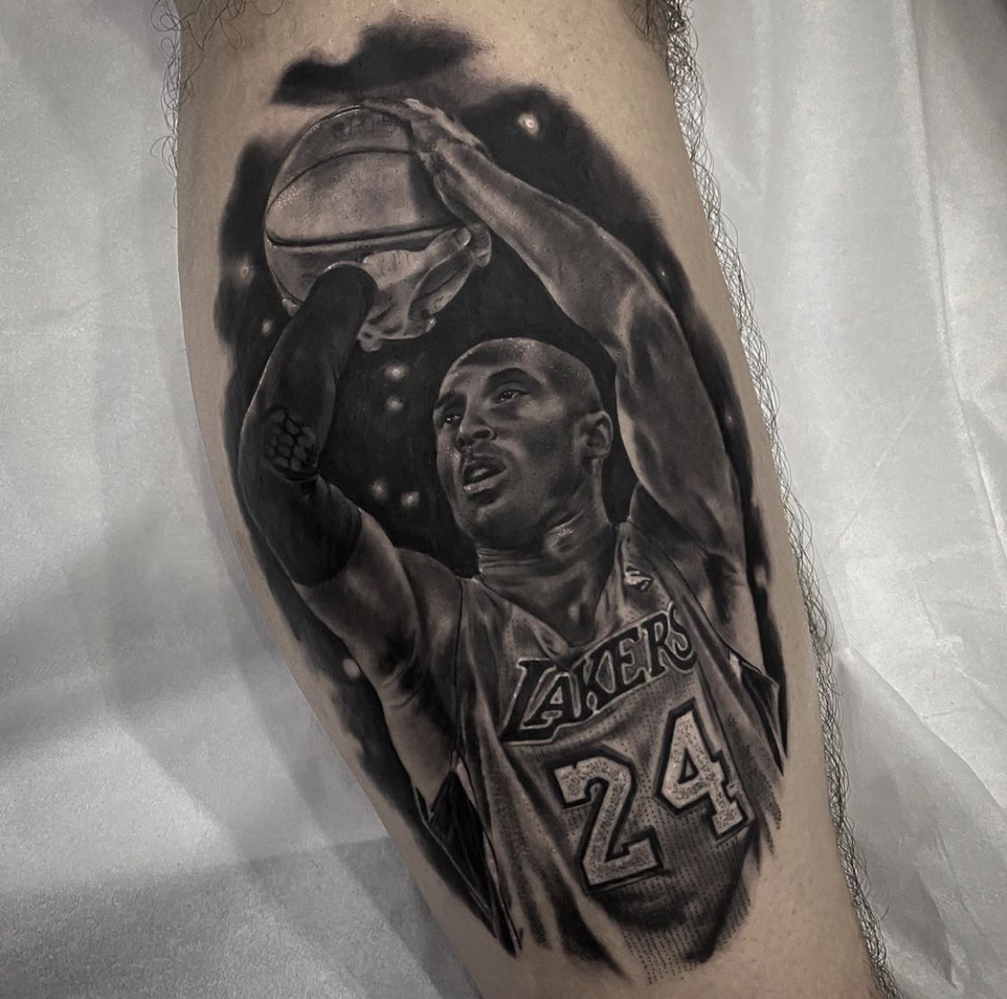 InkParadise1's tweet photo. RIP Kobe 🏀 Made yesterday by Martin 💉
#KobeBryant #RIPMamba #Kobe #KobeBryantRIP https://t.co/io3LMCu0KW