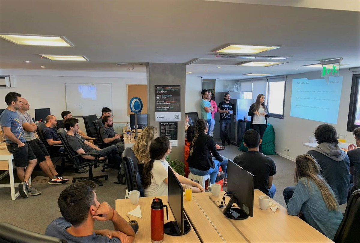 DataArt_Latam's tweet image. Esta semana celebramos la la #ProfessionalDevelopmentWeek para recordarle a cada persona todas las herramientas que tiene disponibles para llevar su carrera al máximo  ➡️ En DataArt ¡cada uno elige cómo avanzar en su carrera! &amp;lt;3