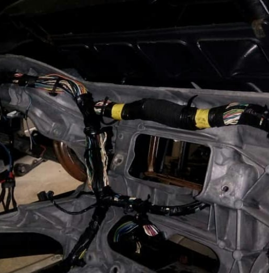 AtomicVzla's tweet photo. Reconstrucción completa del sistema eléctrico de Jeep Grand Cherokee 4G https://t.co/WO8blXYd2k