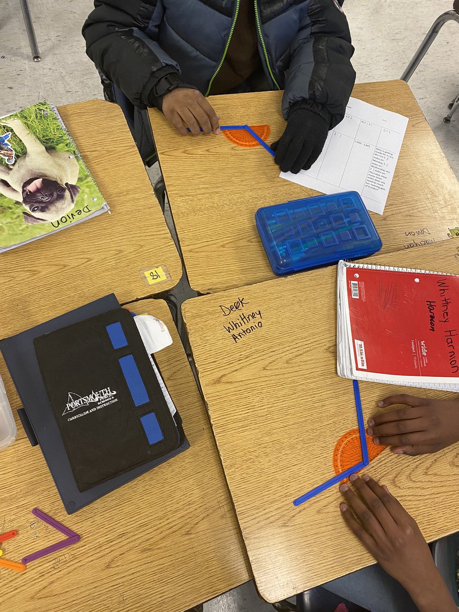 SthomasMATH's tweet photo. #themathguy @SthomasMATH works w Grd5 Ss using @hand2mind Angle legs to measure and classify angles. @fionanichols5 @ebracyPPS @karanderson22 @morbull757 @drsheriedavis @PortsVASchools @ppsdouglasspark #math #angles https://t.co/l3Rl19QF7F
