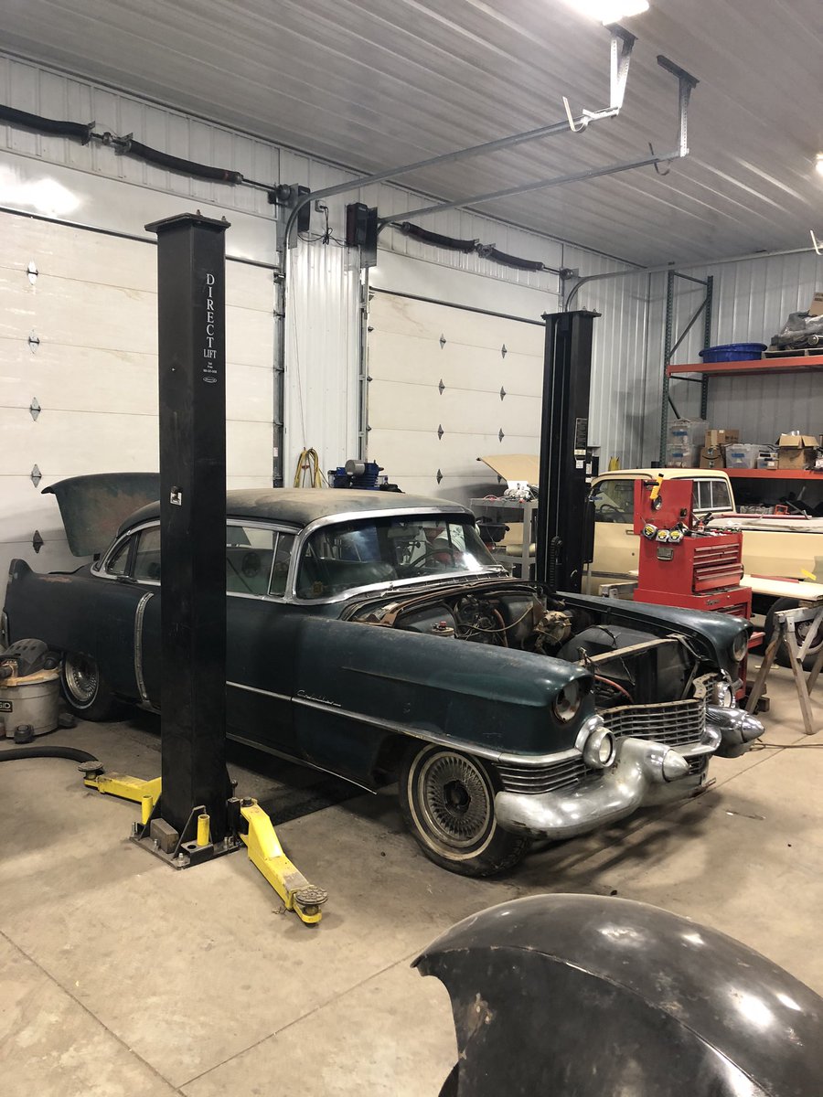 BobIsInMyHead's tweet photo. Swung by the @stonecolumncars shop this AM and what did we find?
The #McCool car. 1954 caddy thatβs getting updated running gear and a 7.3 #powerstoke with over 700 ft/lb of torque. π³ https://t.co/yTqABEsYTK