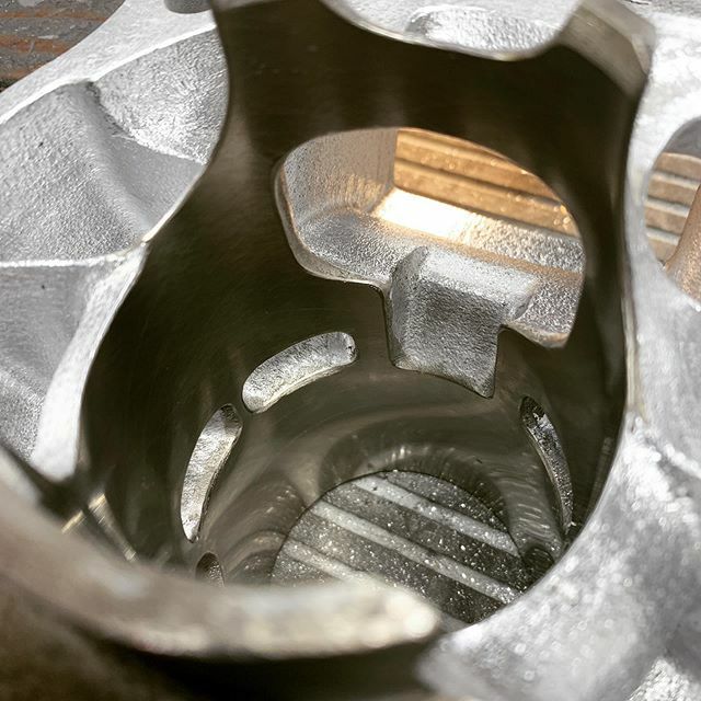 BoykoRacing's tweet photo. Attention:  Boyko Racing Customers!! We have relocated to 23011 Moulton Parkway, Suite H-6, Laguna Hills, CA 92653.  Please ship any shipments to our new freeway close location.  Phone numbers remain the same.  #cylinderporting #2strokes #honda #yamaha #… https://t.co/MYI1JajaeU https://t.co/GqUCcT2YfH