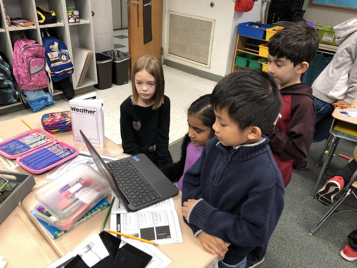 MrsBakerMES's tweet photo. Researching wild weather in science this week! #Weather #research @MorrisvilleElem https://t.co/Mwoj9XKLKX