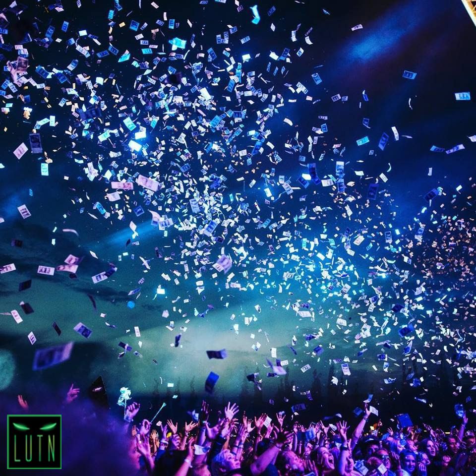 LUTNofficial's tweet photo. Here at LUTN, we strive for greatness. Nothing is impossible. #LUTN

#Stage #LED #Production #Lighting #Lights #Event #EventProduction #Party #Confetti #Crowd #Creative https://t.co/Pn1wkFDn0f
