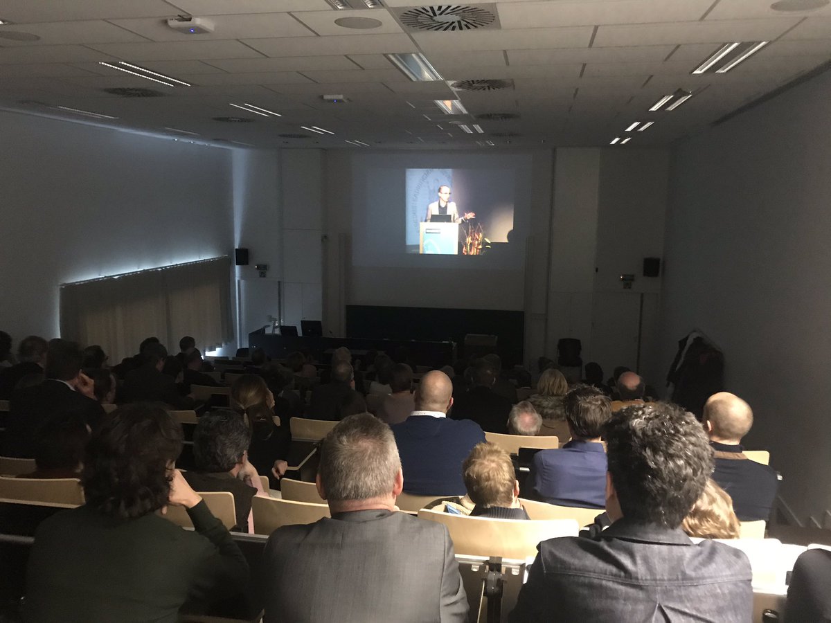 PetraDesch's tweet photo. Full house in lecture room C611 and every other aula @KULeuvenKulak for #theAIrevolutionHarari. Happy to help hosting this event together with my colleagues of @PostunivCentrum https://t.co/a6MbP3ZfQW