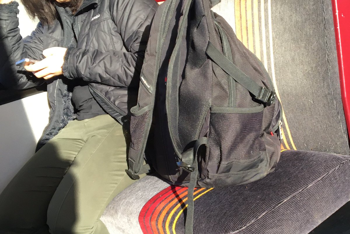OverSharerRTD's tweet photo. #ImportantBag https://t.co/8ZqchOm5cq