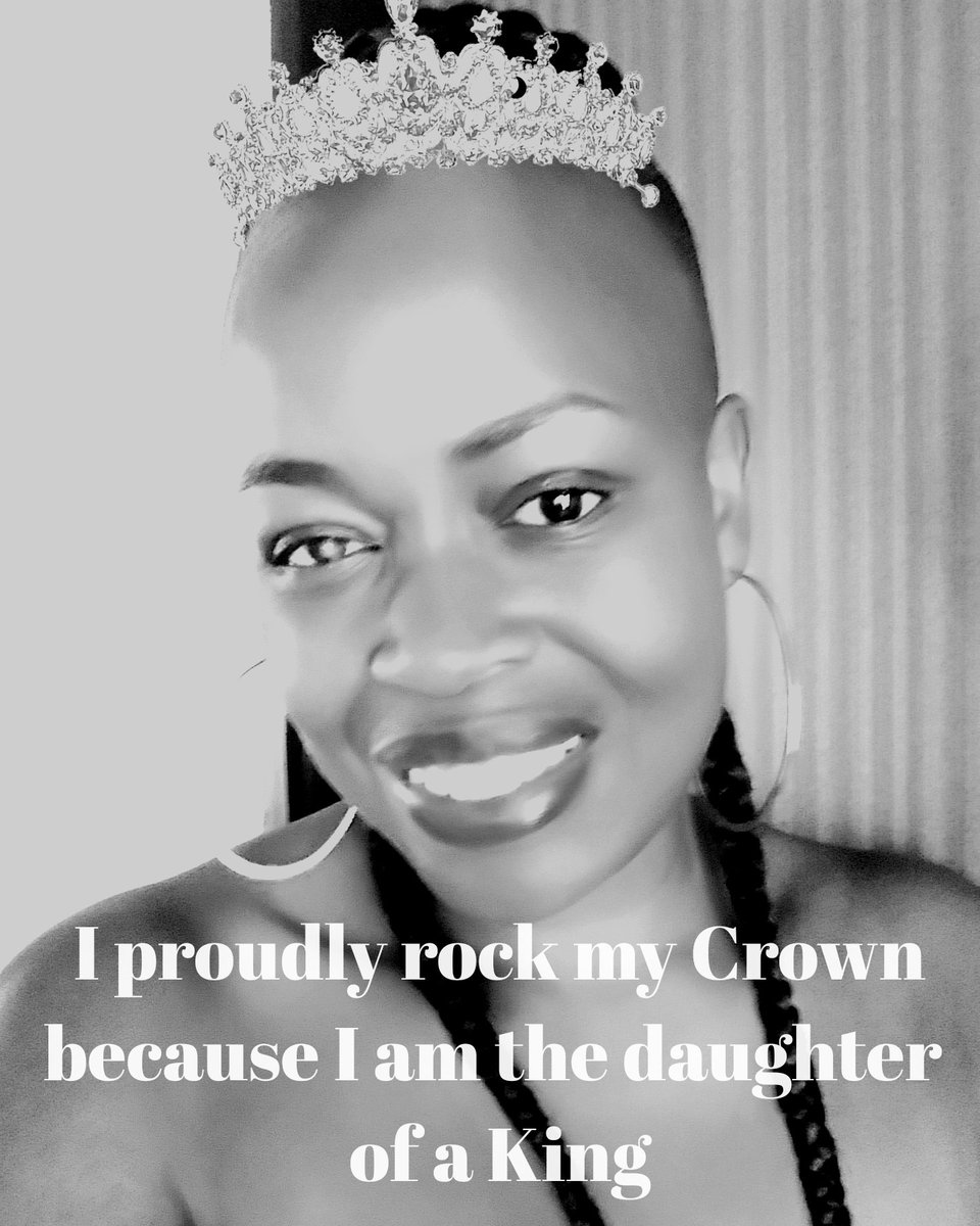 TopzCreationz's tweet photo. Your Designer #DaughterOfAKing https://t.co/8SWaQYX8a7