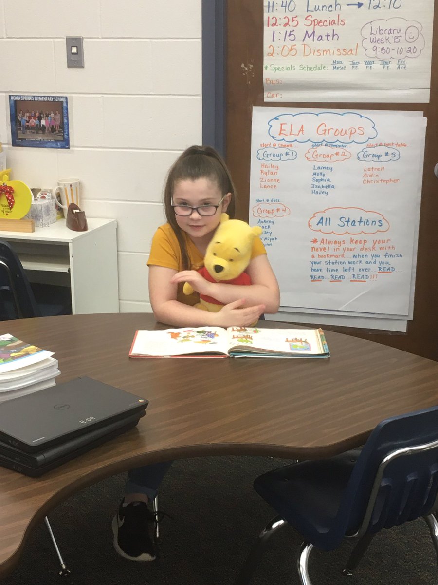 readingwithHall's tweet photo. This makes me so happy! This is Mrs. Chaulk’s 3rd grade classroom reading with prosody to their stuffed animal. #FLCelebratesLiteracy @ocalasprings17 @KinardsConnect1 https://t.co/vd4Gjy7Ef6