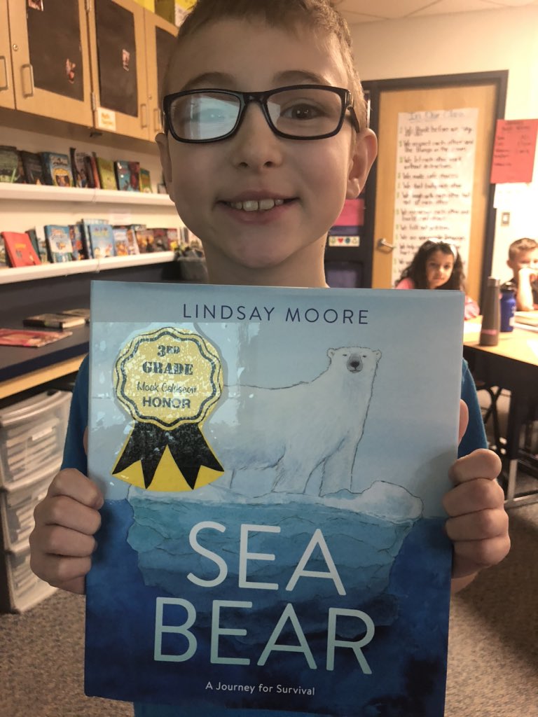 MsPstudents's tweet photo. Our #mockcaldecott honor books! Great choices! #3rdgrade https://t.co/ig09fopz9U