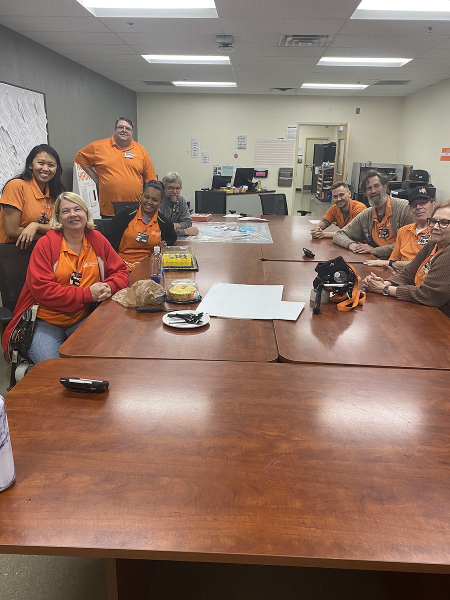 Happy 15th anniversary Saran and welcome to met 3825