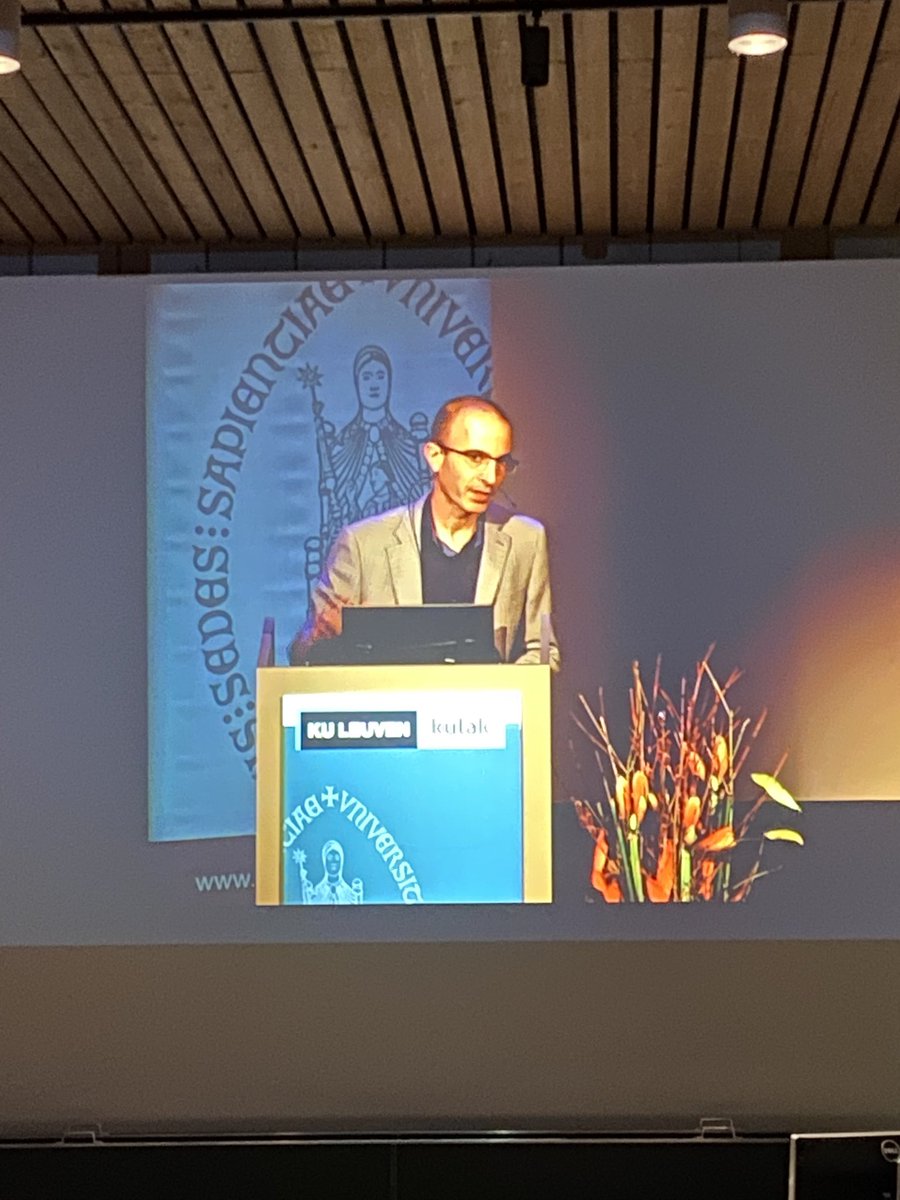 vanvin74's tweet photo. AI will affect every job in 2050. People will have to retrain or reinvent themselves not just once but many times or you will become irrelevant, says @harari_yuval #theAIrevolutionHarari Thank you @KULeuvenKulak for organising this interesting lecture. @VFUFFI present ! https://t.co/eXM1ujWb5R