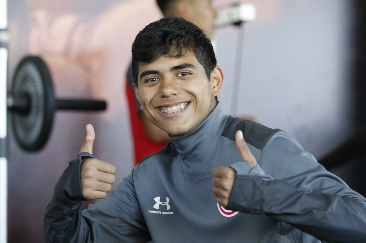 tolucafc_fb's tweet photo. Así de grande es nuestra felicidad por hacer lo que más nos gusta. ⚽️😈

#SomosElToluca 🔥 https://t.co/yVuPOpliIC