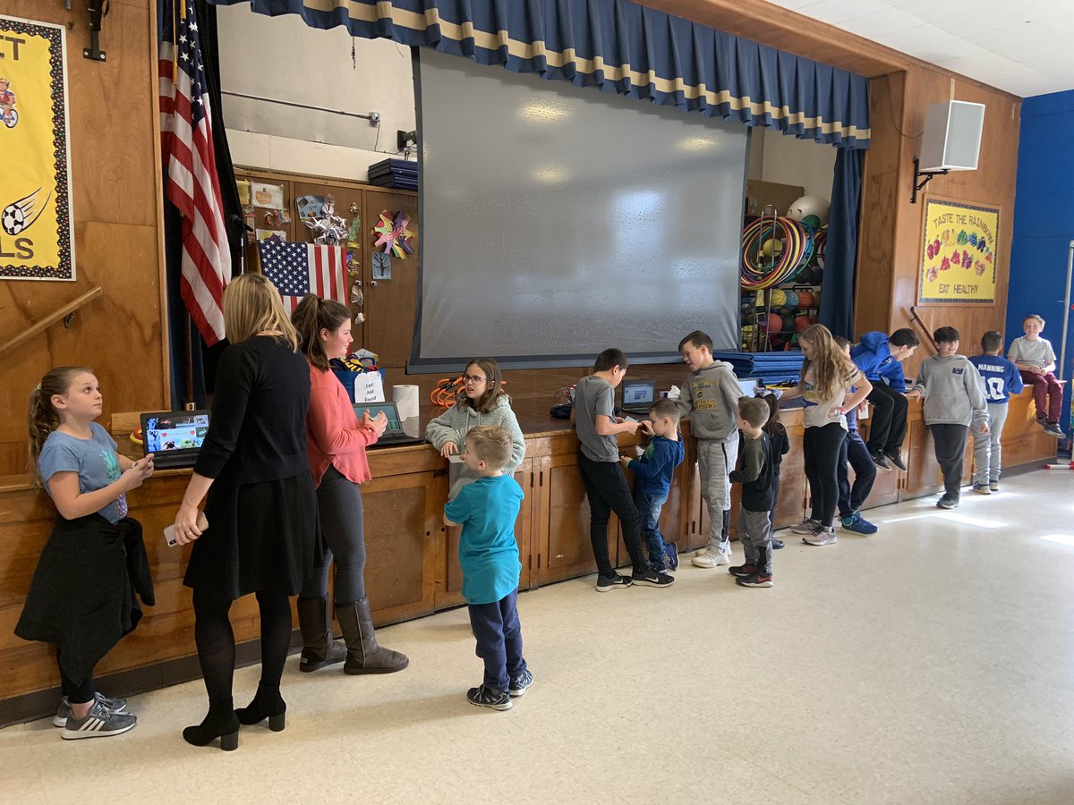 Fifth grade students at River Plaza ElementarySchool <a href="/MTPSpride/">Middletown Township Public Schools</a> teach kindergartners about their educational passions with a global perspective @DrMarlzBeil <a href="/AmandaAgresti1/">Amanda Agresti</a> <a href="/ReneeKaraban/">Renee Karaban</a> <a href="/MrsDOrozco/">Devyn Orozco</a> @kerrigan_john <a href="/River_Plaza_PFA/">RiverPlazaPFA</a> @RPPrincipal @MoralesMTPS  #MTPSspark #MTPSpride